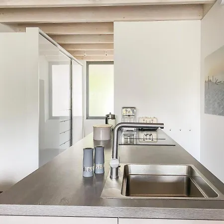 Exklusiv Wohnen In Hervorragender Lage Mit Privater Sauna, 3 Sz, 2 Bäder Und Terrasse Timmendorfer Strand